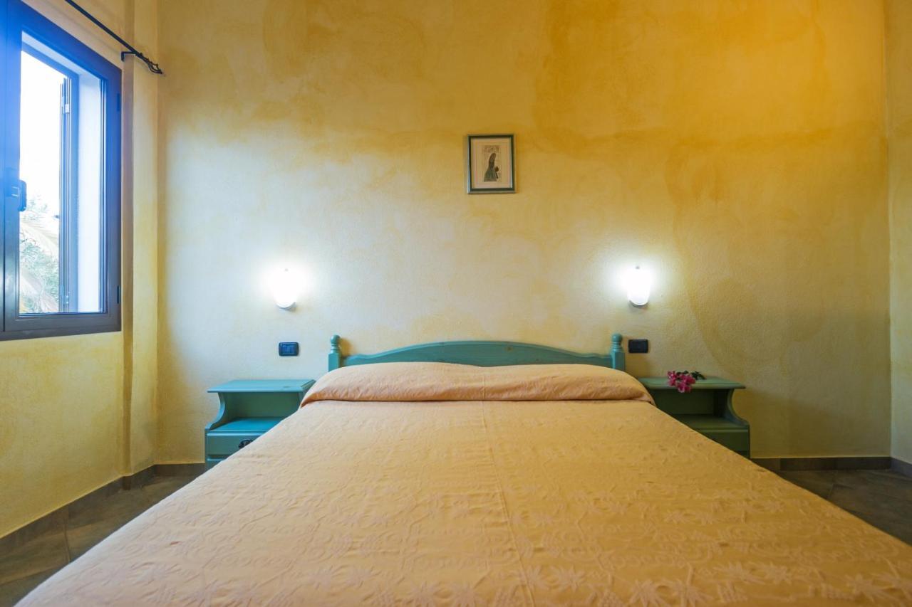 Appartamento Gli Ontani Cala Liberotto Extérieur photo