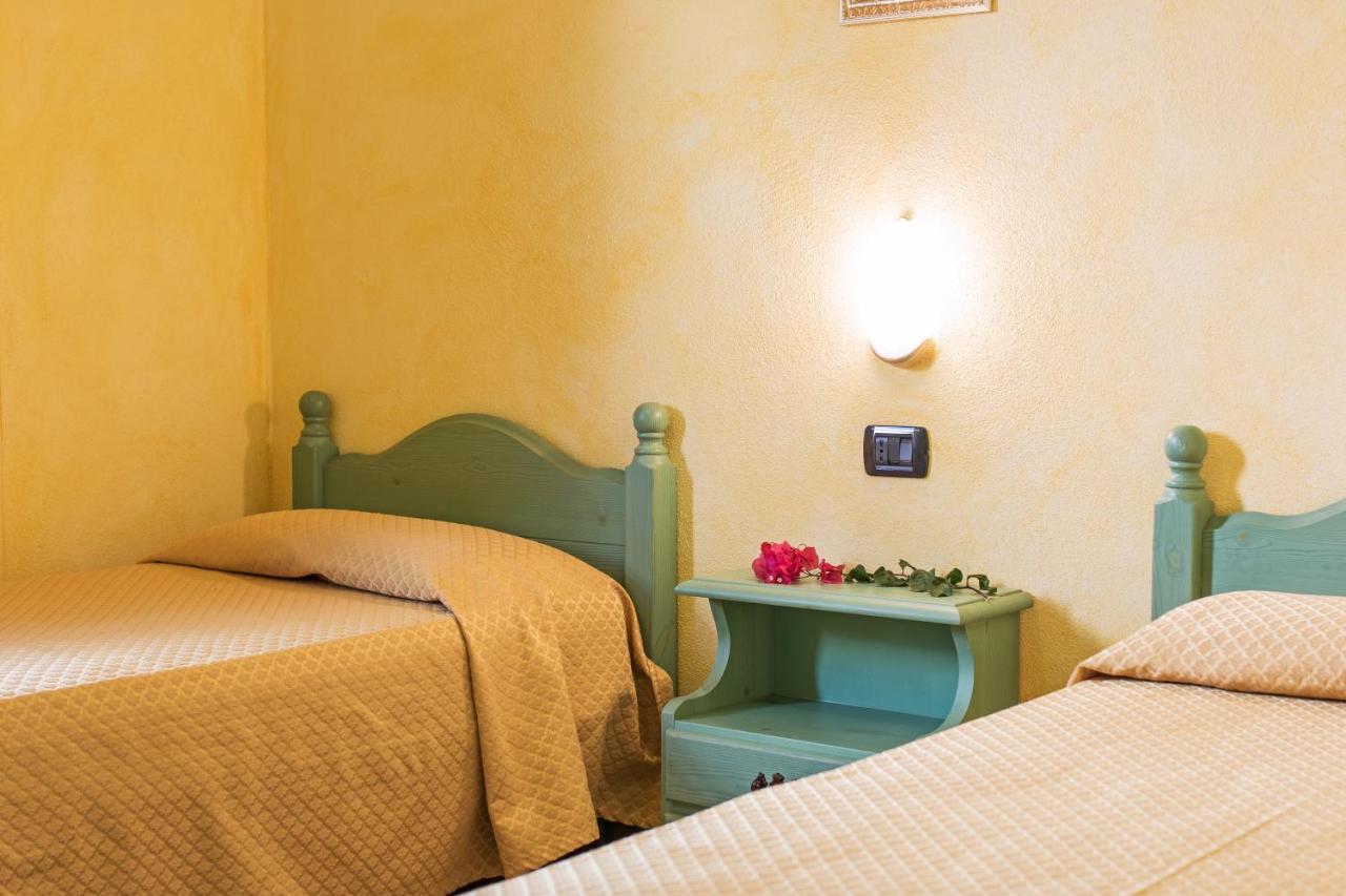 Appartamento Gli Ontani Cala Liberotto Extérieur photo