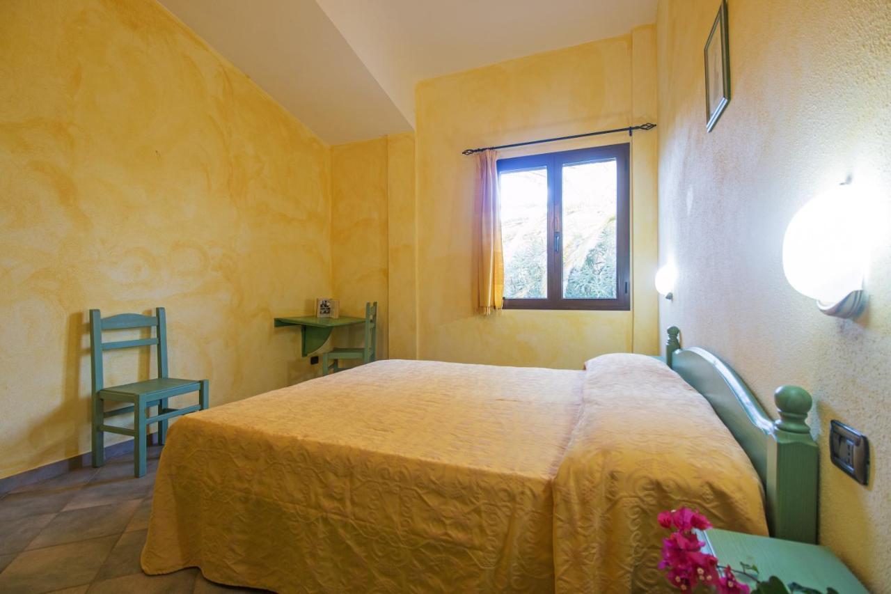 Appartamento Gli Ontani Cala Liberotto Extérieur photo
