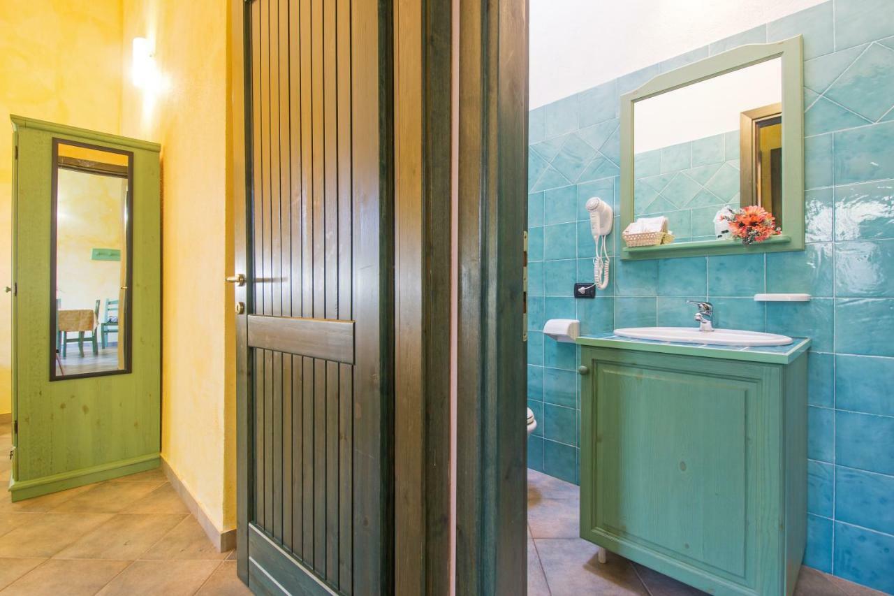 Appartamento Gli Ontani Cala Liberotto Extérieur photo