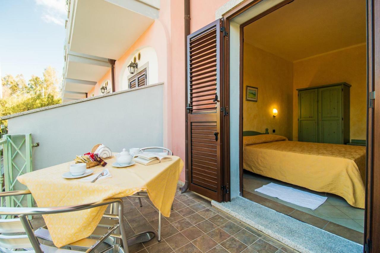 Appartamento Gli Ontani Cala Liberotto Extérieur photo